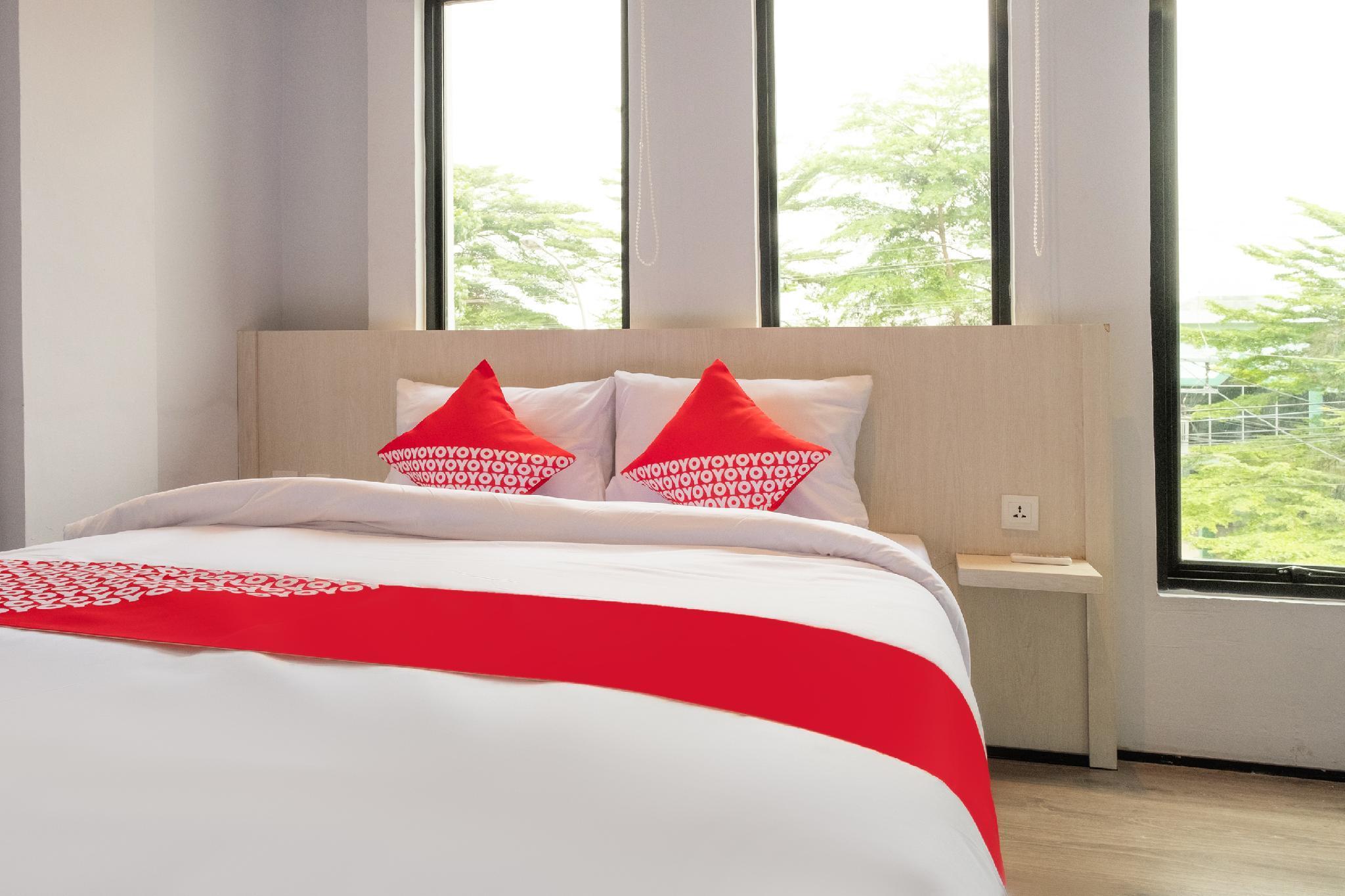 Super Oyo 3150 Theodore Homestay Medan Exterior foto